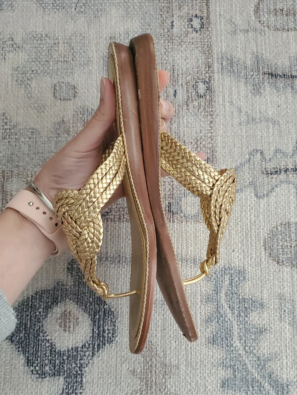 Kate Spade Isabella Gold Leather Knot Thong Sandals Shoes Sz7.5